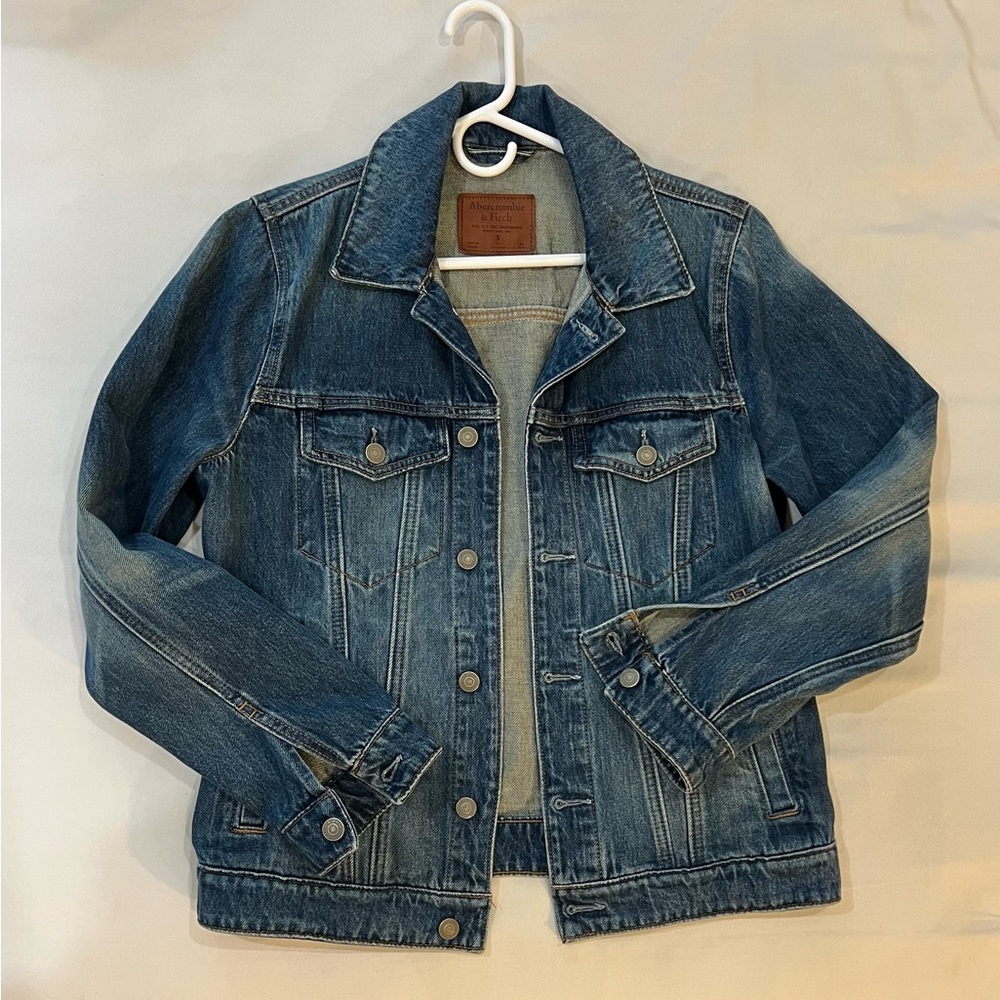Abercrombie Blue Denim Jacket Size Small